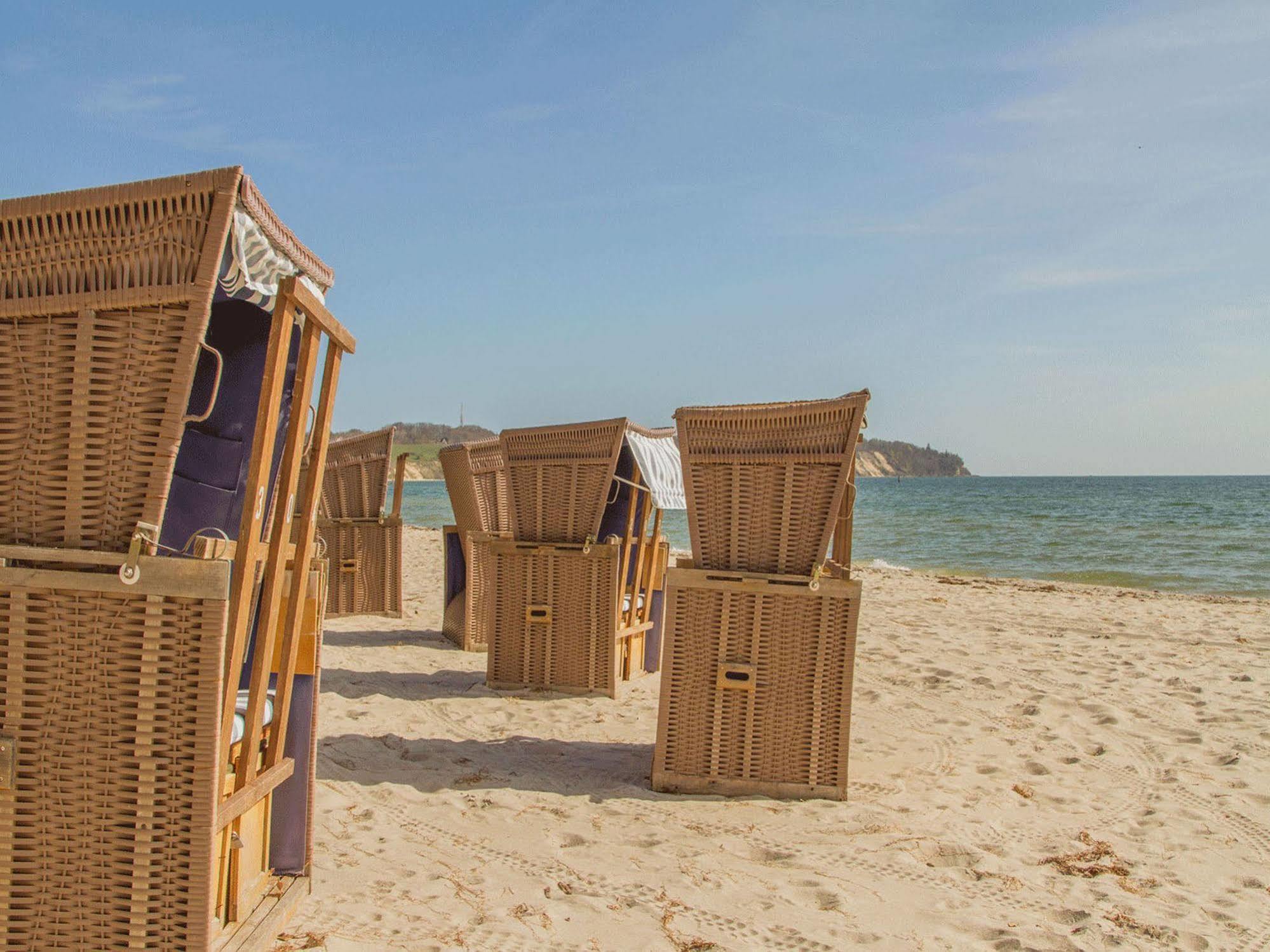 Ferienhus Baabe Fewo 01 Terrasse, Sauna- Und Schwimmbadnutzung Im Ahoi Sellin Buitenkant foto